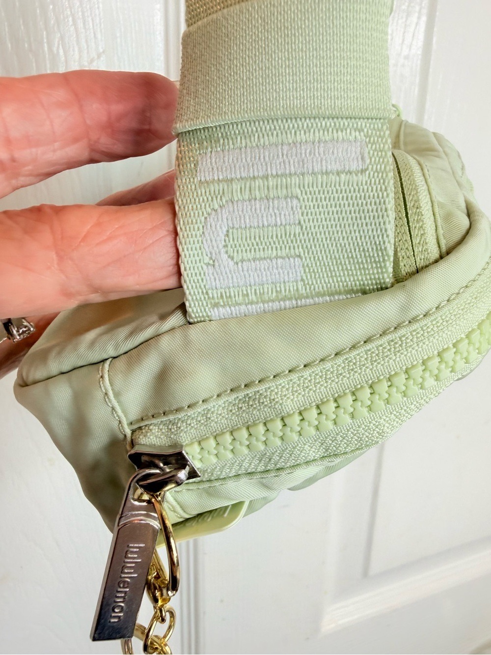 LULULEMON EVERYWHERE BELT BAG WITH LONG STRAP 1L - Picture 13 of 16